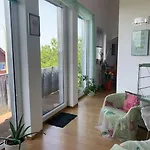 Apartment Wohlfuehloase Auf 133-160qm In Der Idylle An Der Nahe *