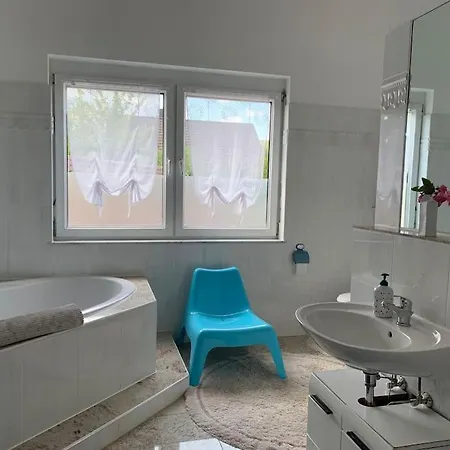 Wohlfuehloase Auf 133-160qm In Der Idylle An Der Nahe